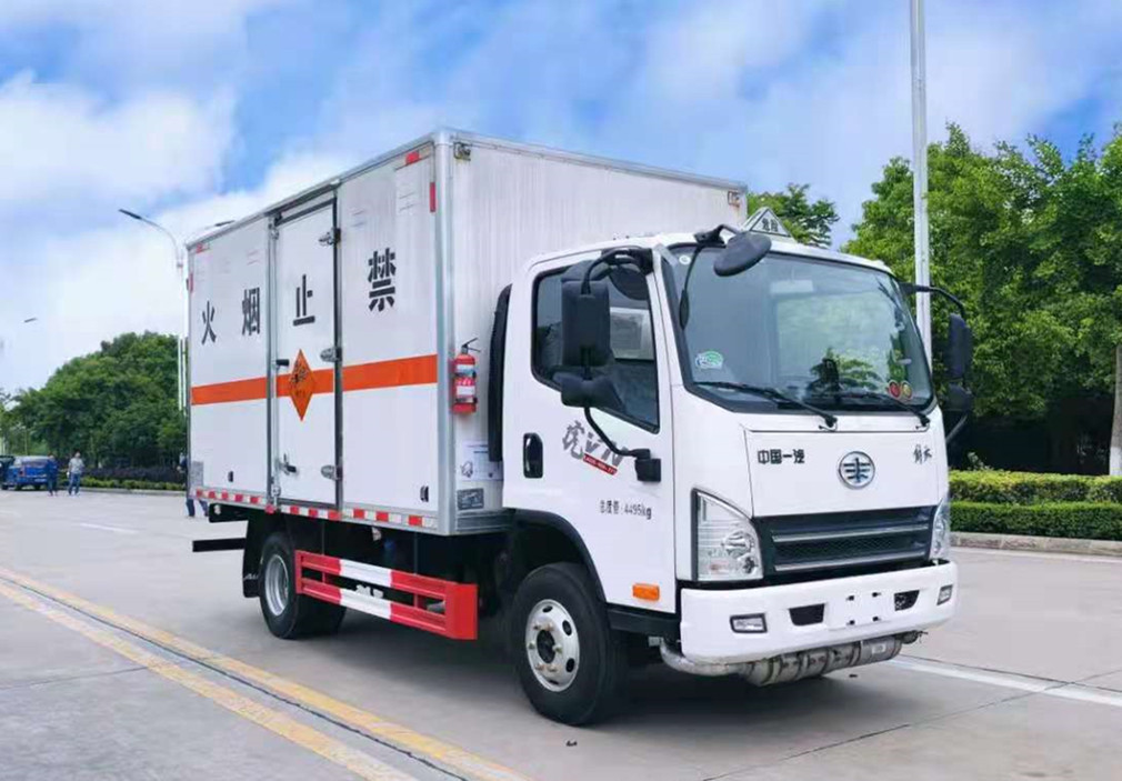 解放4.15米貨廂爆破器材運輸車 解放4.15米貨廂爆破器材運輸車