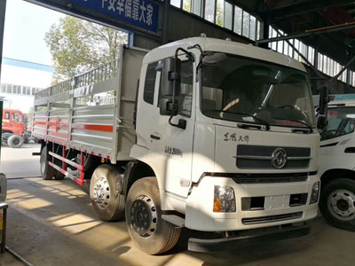 天錦8.6米(15.6噸)氣瓶車 天錦8.6米(15.6噸)氣瓶車