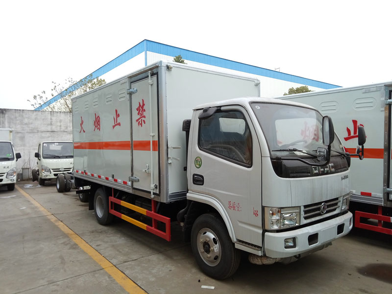 東風(fēng)藍(lán)牌甲醇廂式運(yùn)輸車(chē) 東風(fēng)藍(lán)牌甲醇廂式運(yùn)輸車(chē)