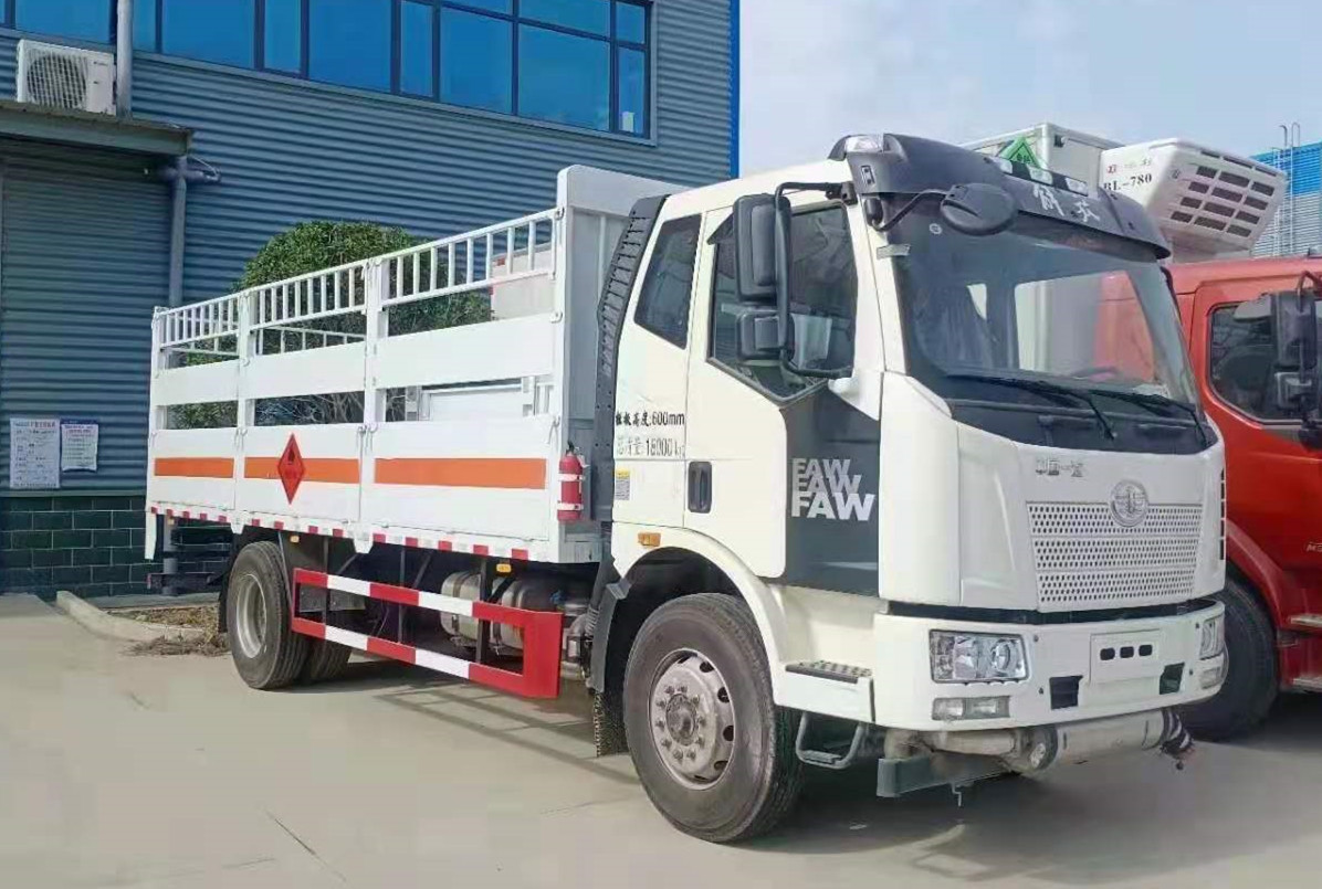 解放J6L氣瓶運輸車 解放J6L氣瓶運輸車
