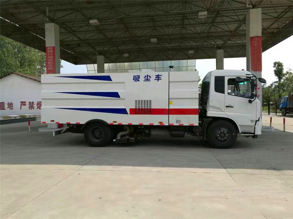 2方水 8方塵東風天錦 吸塵車 2方水 8方塵東風天錦 吸塵車