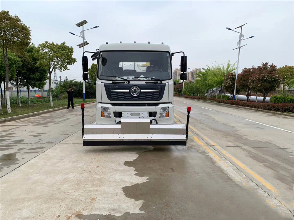 國六8立方東風天錦 路面清洗車 國六8立方東風天錦 路面清洗車