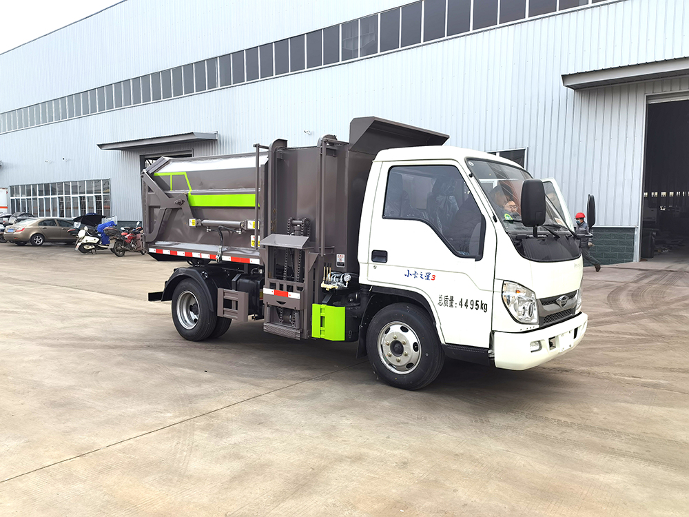 福田5方側(cè)裝掛桶垃圾車 福田5方側(cè)裝掛桶垃圾車