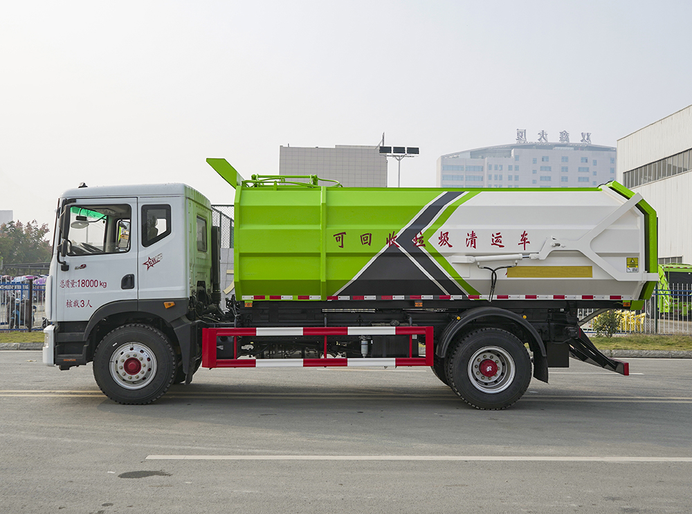 東風(fēng)D9掛桶垃圾車 東風(fēng)D9掛桶垃圾車