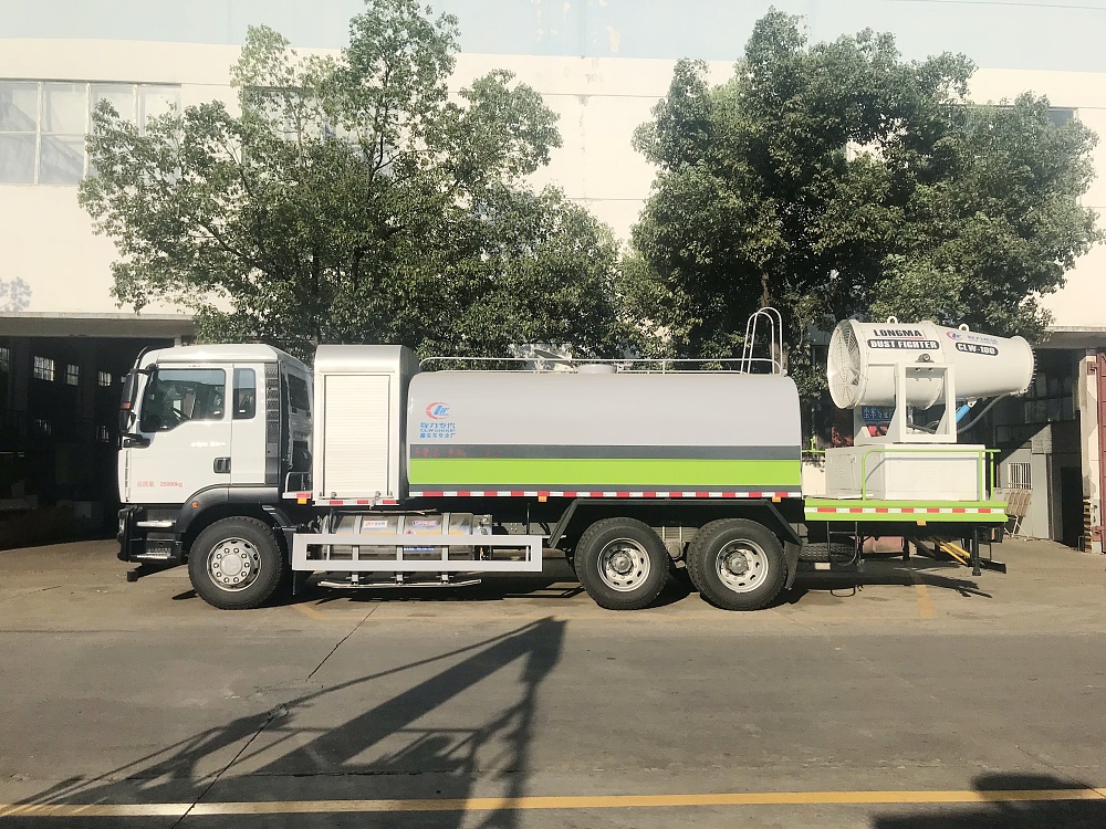 重汽汕德卡后雙橋霧炮車國六16立方/50-120米霧炮 重汽汕德卡后雙橋霧炮車國六16立方/50-120米霧炮