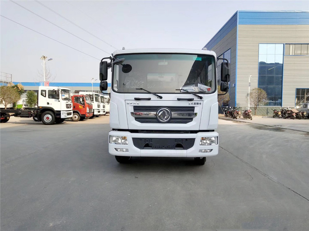 國(guó)六12方東風(fēng)D9 抑塵車50-100米 國(guó)六12方東風(fēng)D9 抑塵車50-100米