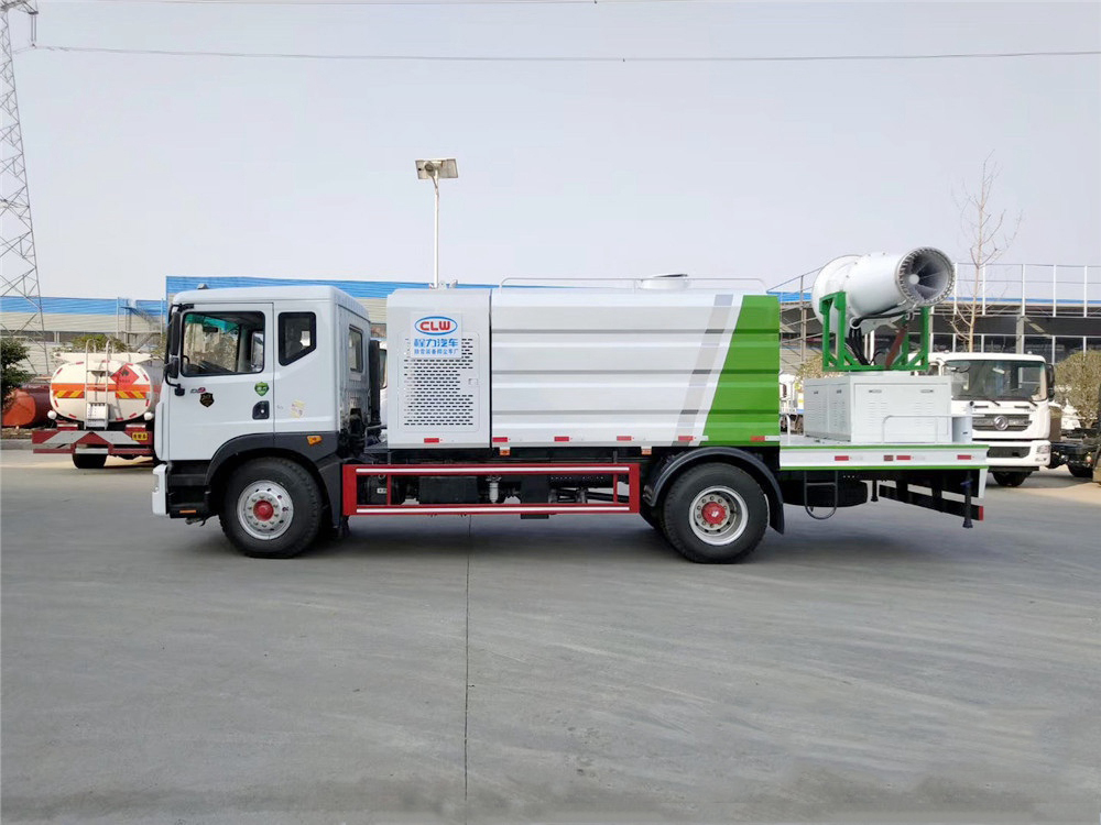 國(guó)六12方東風(fēng)D9 抑塵車50-100米 國(guó)六12方東風(fēng)D9 抑塵車50-100米