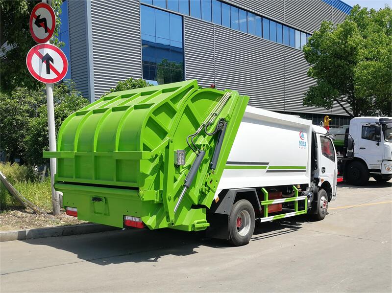 8立方東風(fēng)D7壓縮式垃圾車 8立方東風(fēng)D7壓縮式垃圾車