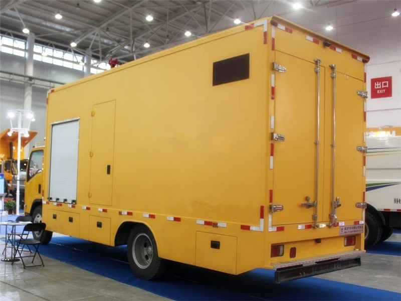 五十鈴移動應急電源車700P 五十鈴移動應急電源車700P