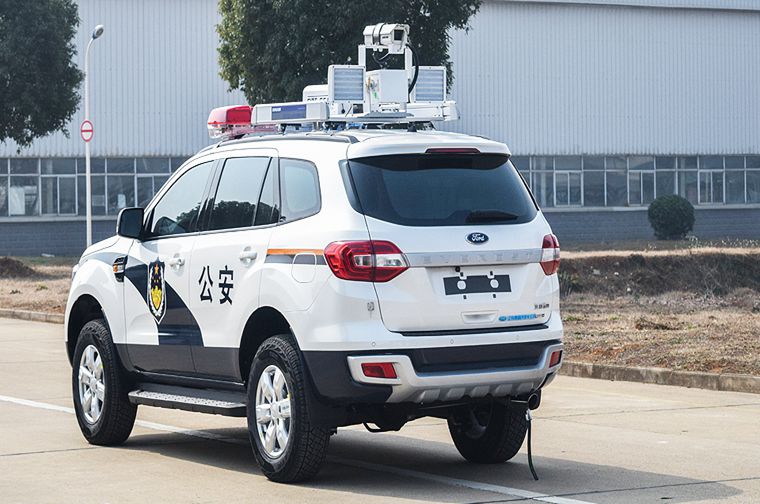 越野型通信車 越野型通信車