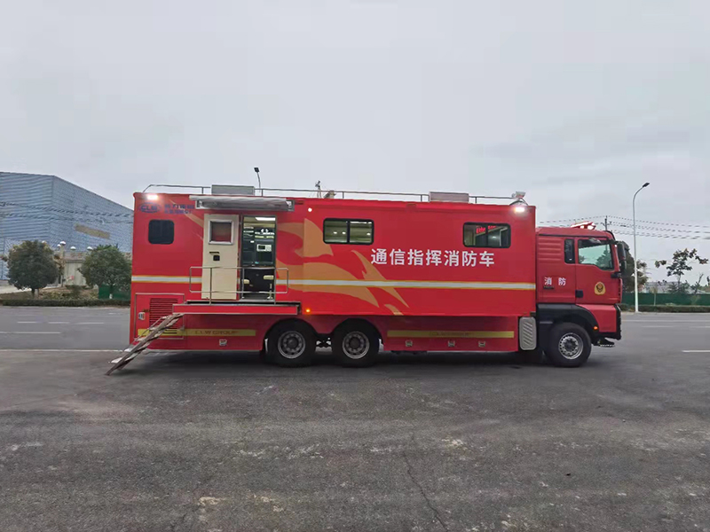 指揮車 指揮車