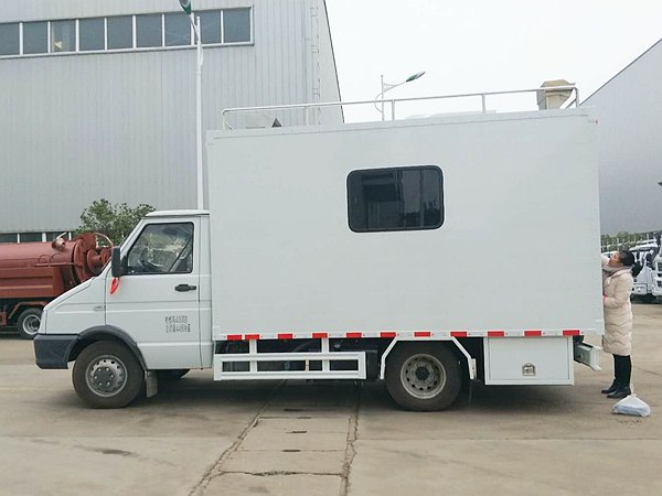 依維柯炊事車 依維柯炊事車