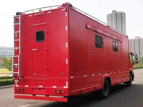 東風天錦炊事車 東風天錦炊事車
