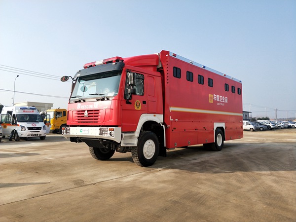 重汽豪沃單橋6人公廁車 重汽豪沃單橋6人公廁車