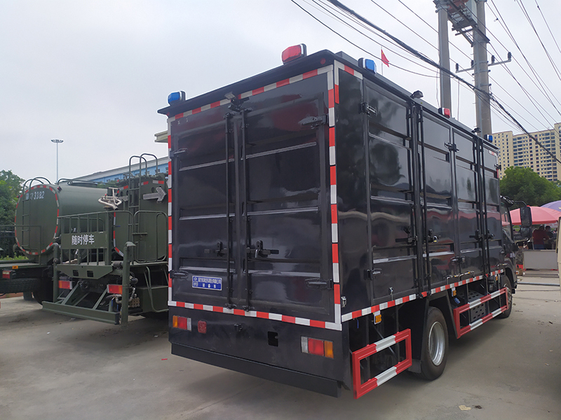 防暴車 防暴車