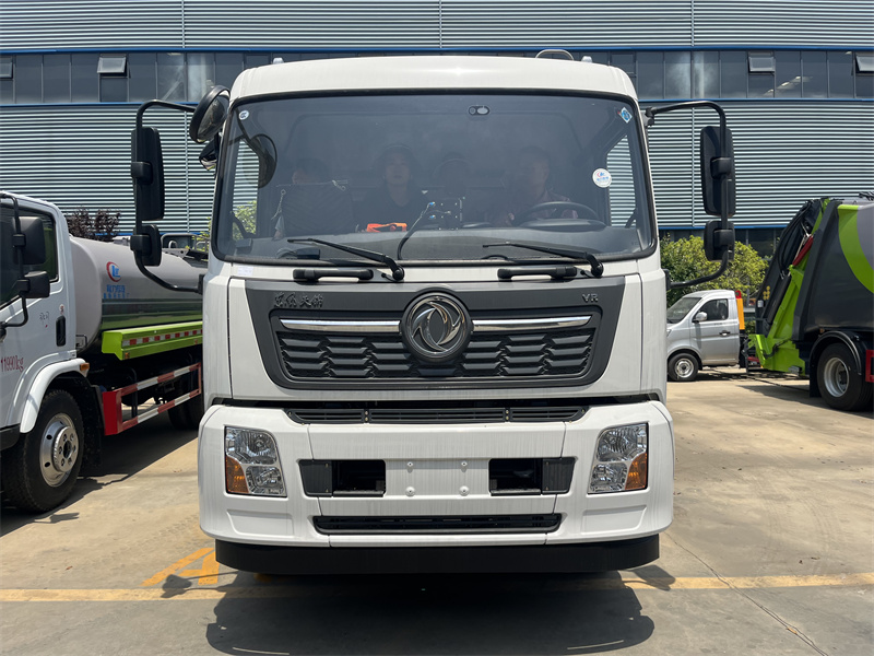 16方東風天錦壓縮式垃圾車 16方東風天錦壓縮式垃圾車