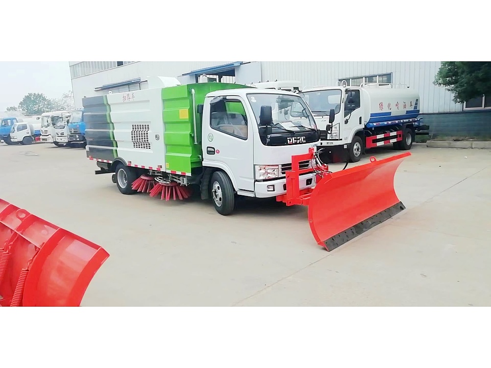 東風(fēng)多利卡清雪除雪清掃車 東風(fēng)多利卡清雪除雪清掃車