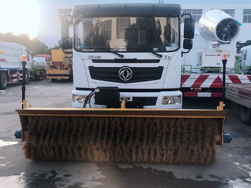 3.3米重型掃雪滾刷CLW-GS-3300 3.3米重型掃雪滾刷CLW-GS-3300