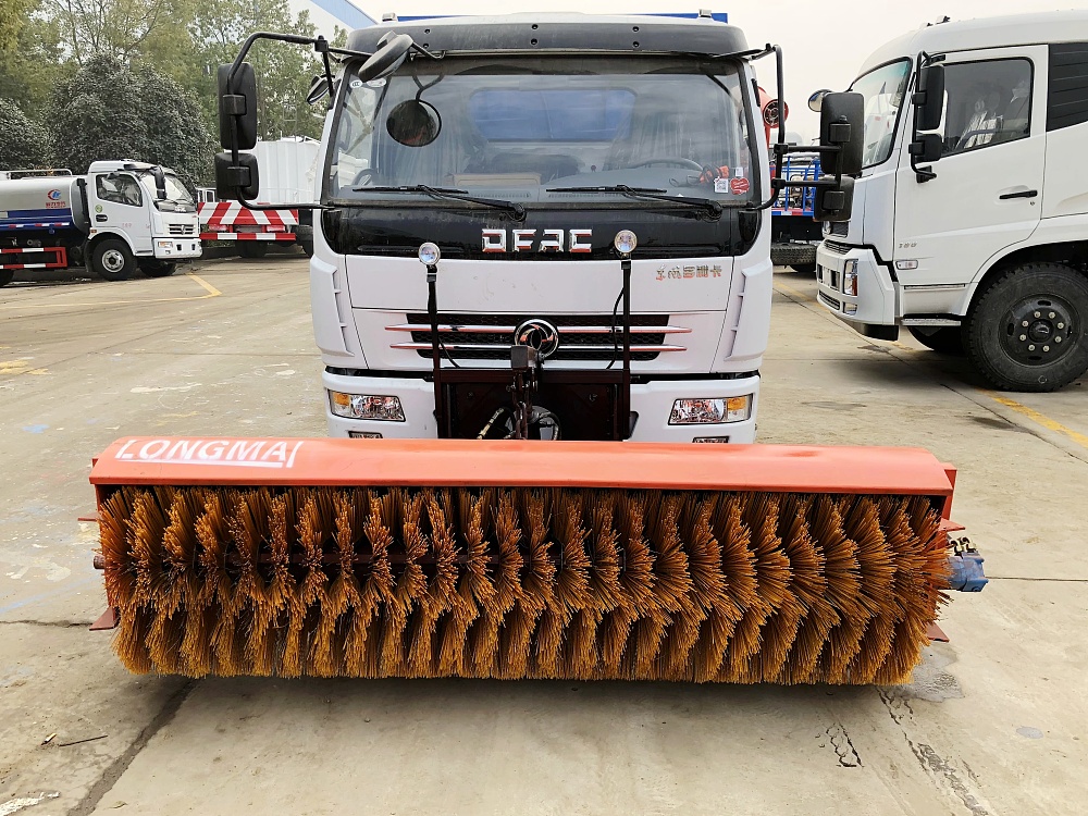 2.3米掃雪滾刷CLW-GS-2300 2.3米掃雪滾刷CLW-GS-2300