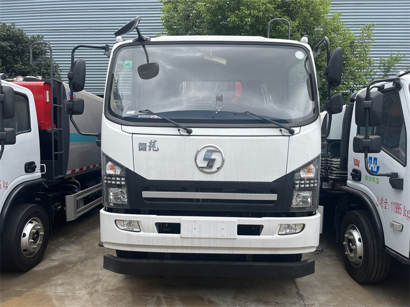 12方陜汽德龍壓縮式垃圾車 12方陜汽德龍壓縮式垃圾車